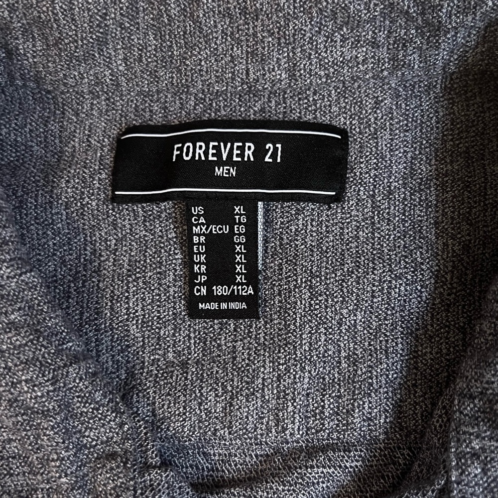 Button down long sleeve - Picture 8 of 9